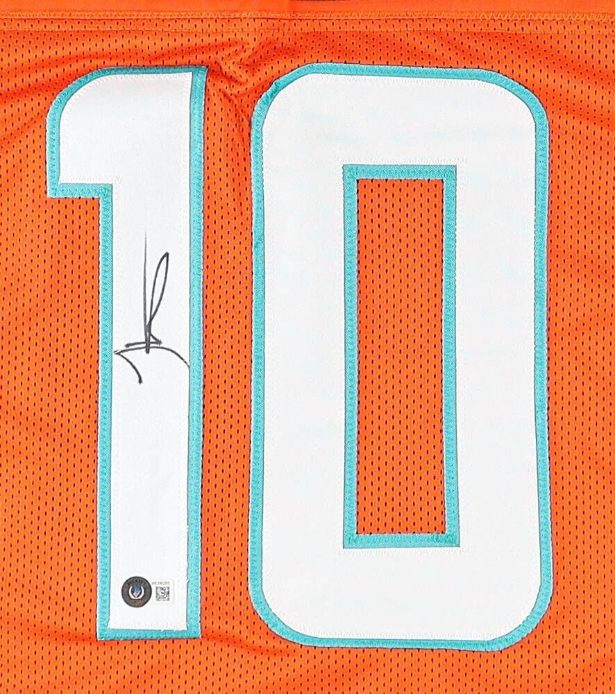 Tyreek Hill Signed Miami Dolphins Jersey (Beckett) 6xPro Bowl Wide Receiver
