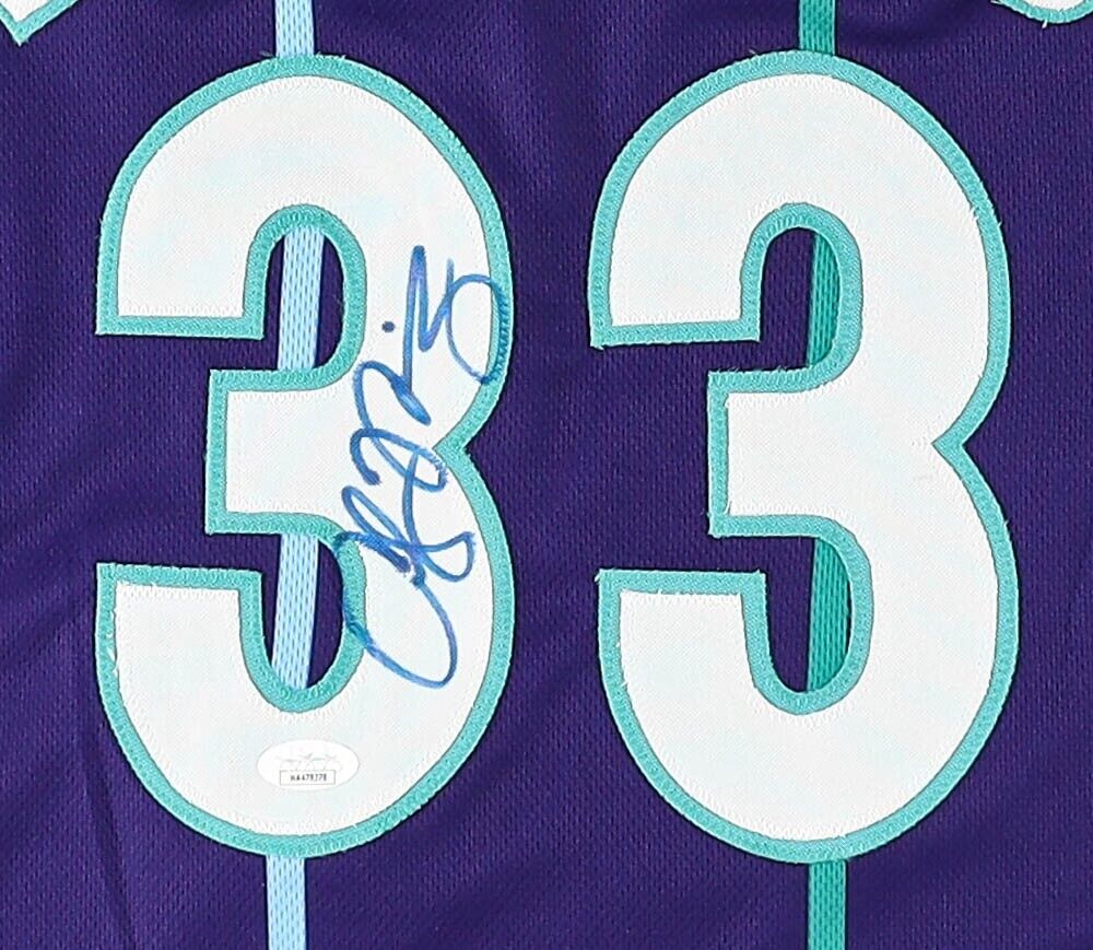 Alonzo Mourning Signed Charlotte Hornets Jersey (JSA) 7×NBA All-Star Center
