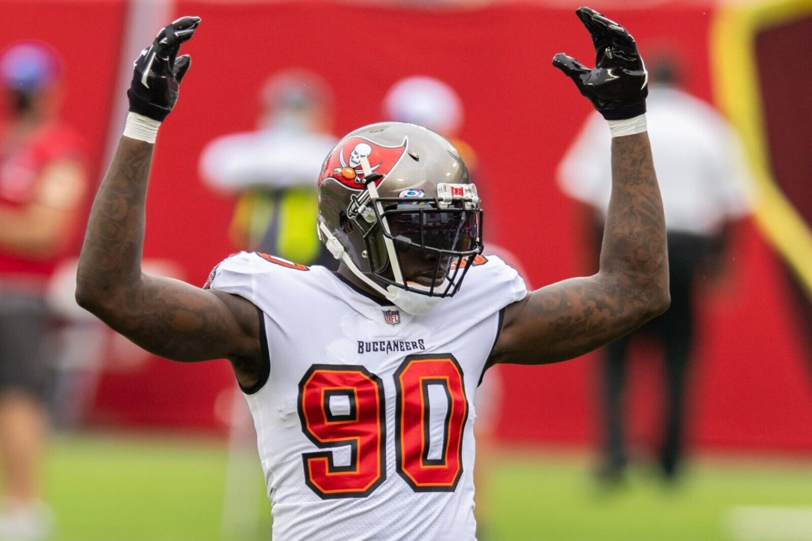 Jason Pierre-Paul Signed Buccaneer Jersey (JSA) Tampa Bay All Pro Linebacker