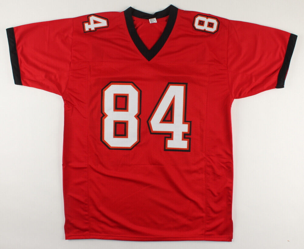 Cameron Brate Signed Buccaneer Jersey (JSA COA) The Brate Train / Tampa Bay T.E.