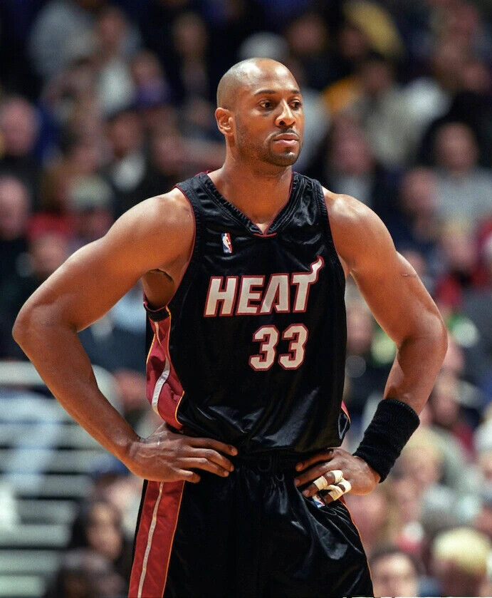 Alonzo Mourning Miami Heat Black Signed Jersey / 7×NBA All-Star (JSA COA)