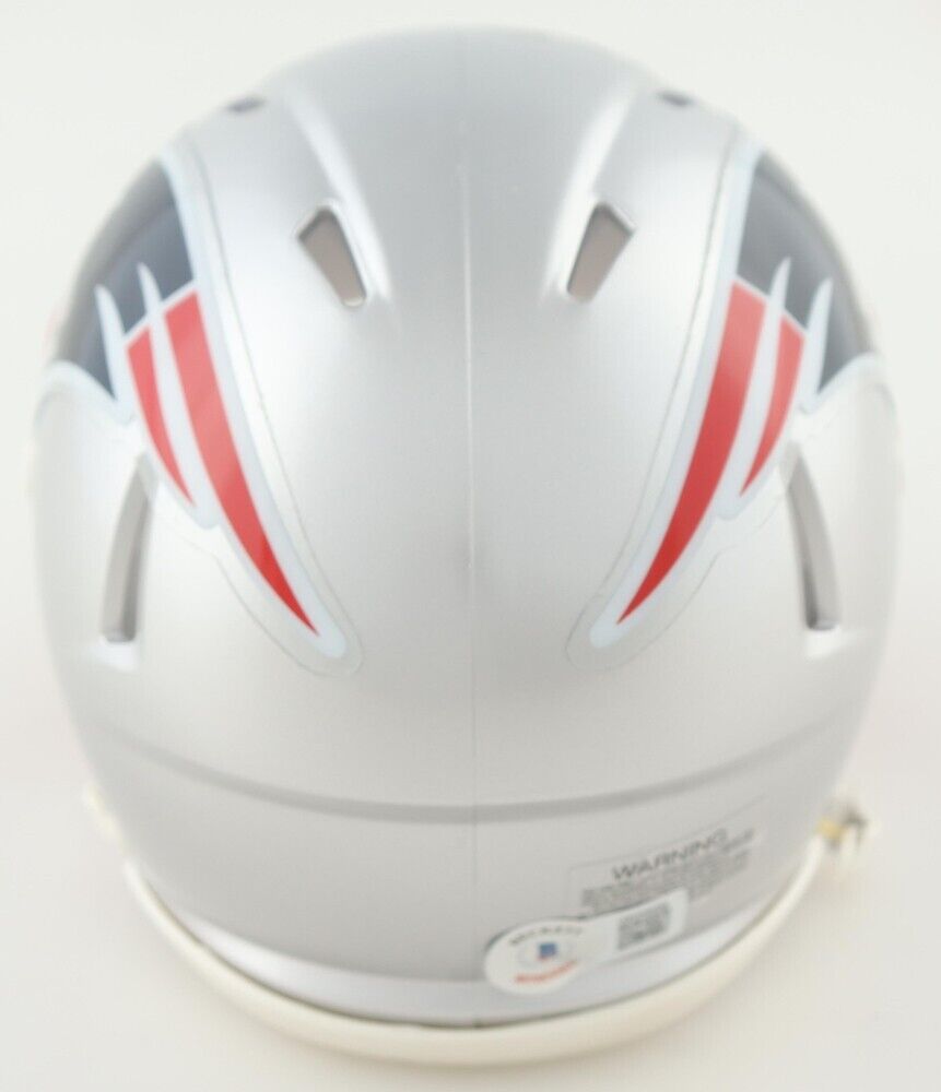 Corey Dillon Signed New England Patriots Mini Helmet (Beckett) Super Bowl 39 R.B