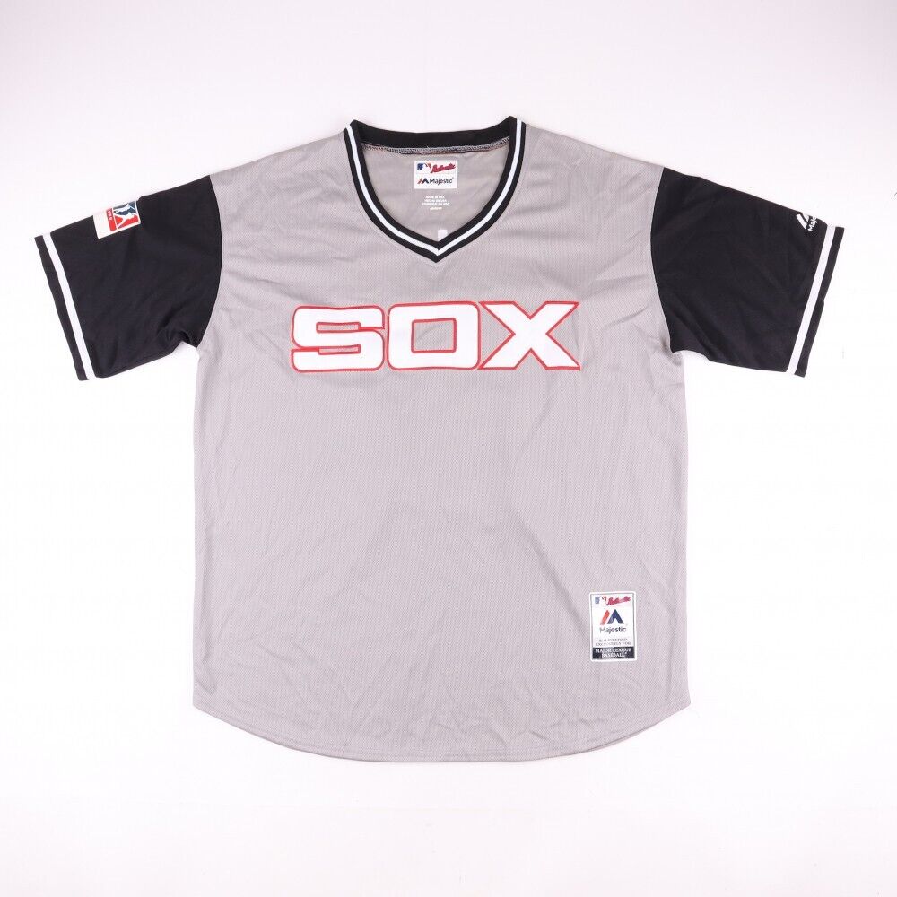 Hector Santiago Signed Chicago White Sox Throwback Jersey Inscribd Bulldog (JSA)