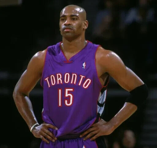 Vince Carter Signed Toronto Raptor Jersey (PSA) 22 Year NBA Veteran / 8xAll Star