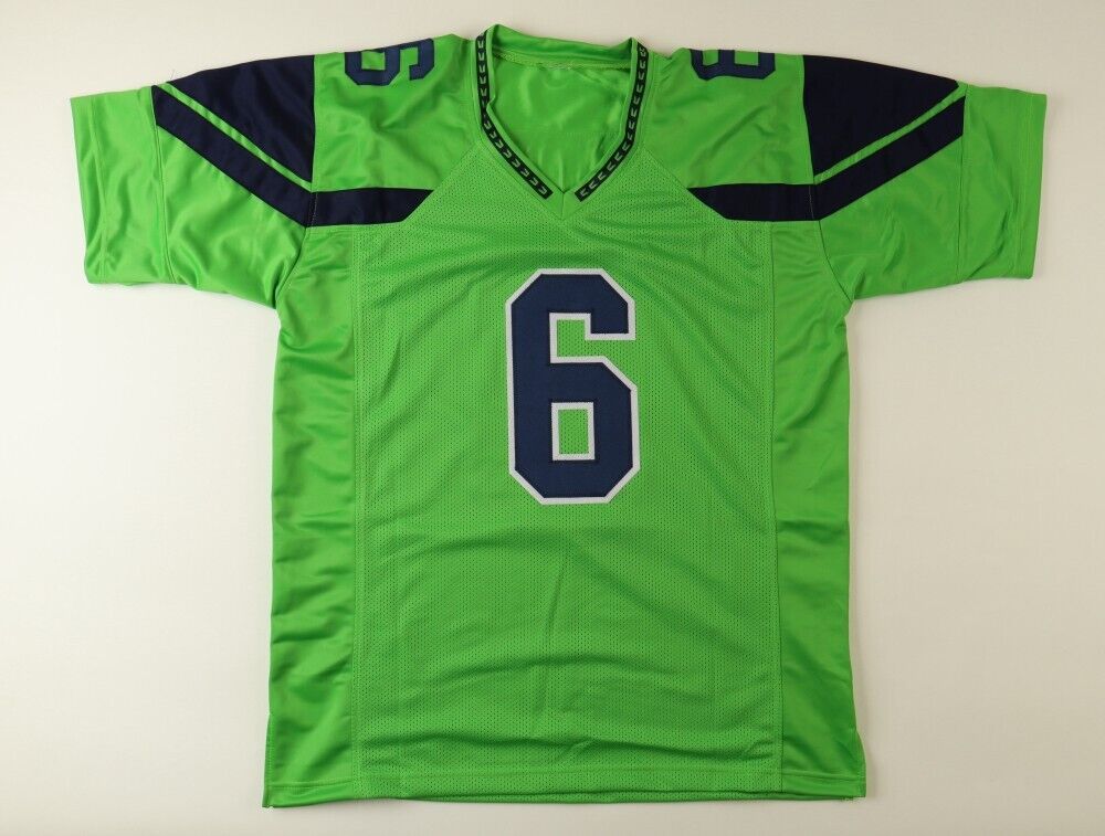 Quandre Diggs Signed Seahawk Jersey (Beckett) Seattle Def. Back / Texas Longhorn