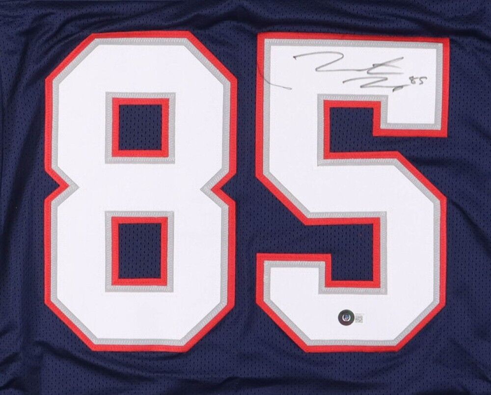 Hunter Henry Signed New England Patriots Jersey (Beckett) 2016 2nd Round Pick TE