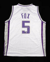 De'Aaron Fox Signed Sacramento Kings Jersey (Beckett Holo) #5 Pck 2017 NBA Draft