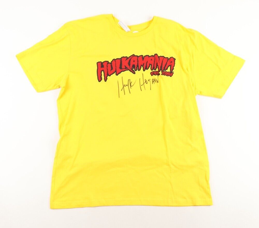 Hulk Hogan Signed Hulkamania T-Shirt (JSA) 12x World Champion Wrestler WWF & WCW