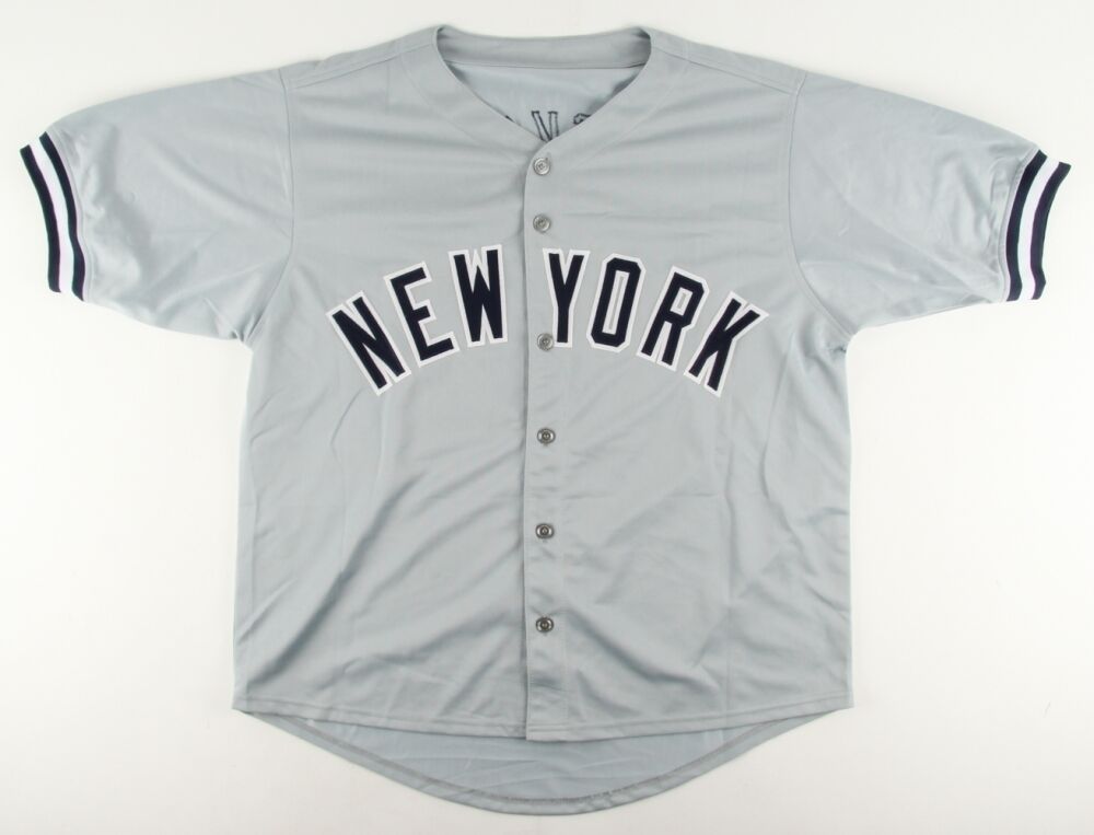 Reggie Jackson Signed New York Yankees Career Highlight Stat Jersey (JSA) 563 Hr