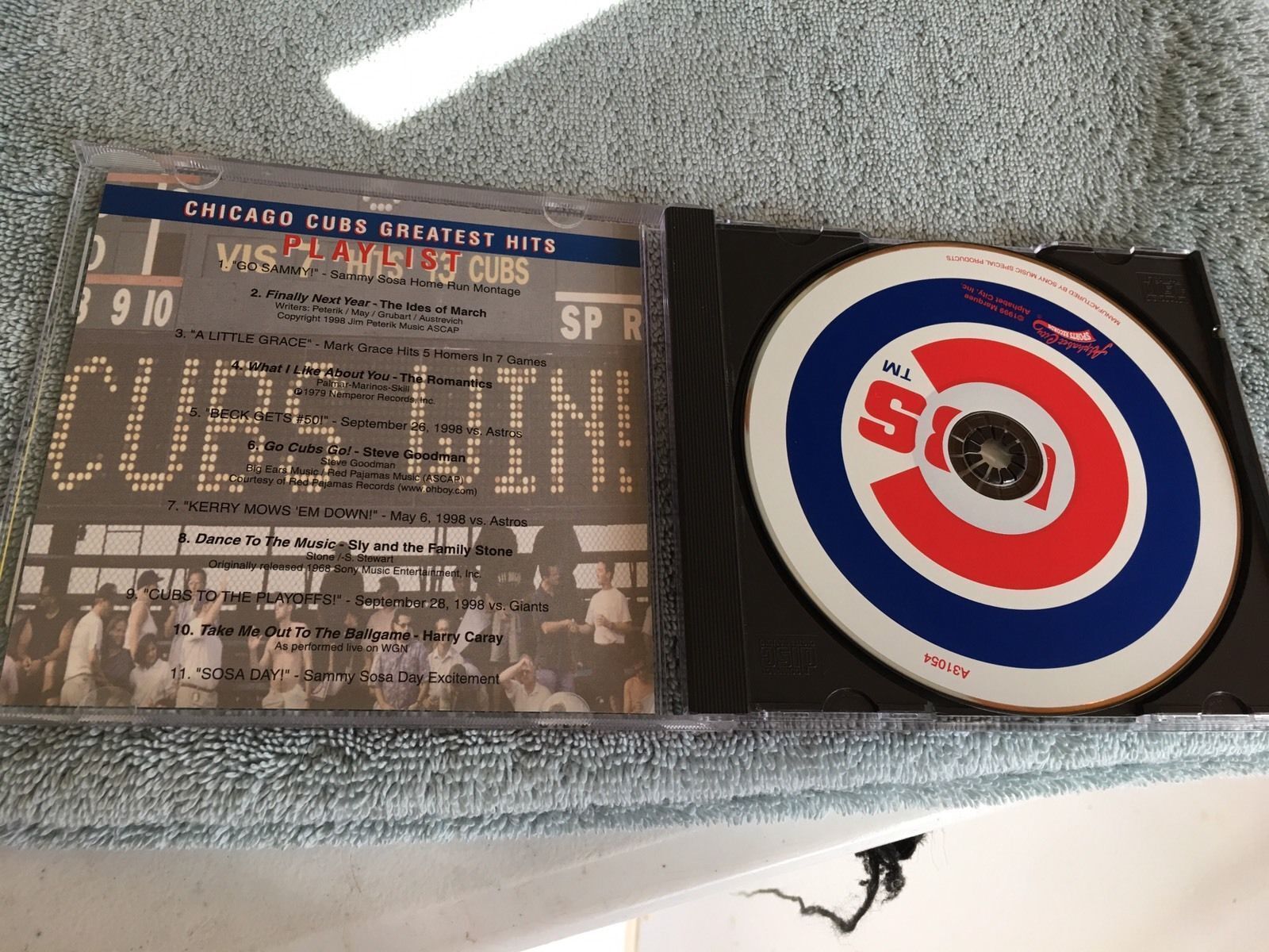 Chicago Cubs Greatest Hits Volume One Brand New in Wrapper MLB C.D.