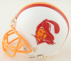 John Lynch Signed Tampa Bay Buccaneers Mini Helmet (Beckett) Super Bowl XXXVII