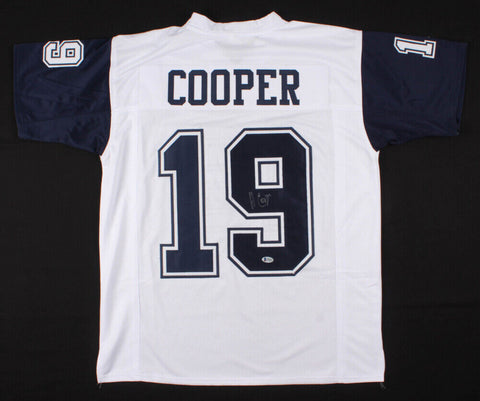 Amari Cooper Signed Cowboys White Jersey (Beckett) Dallas #1 Wide Receiver 2018