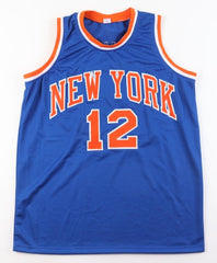 Dick Barnett Signed New York Knicks Jersey (Beckett) 2xNBA Champ / 1970 & 1973