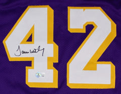 James Worthy Signed Los Angeles Lakers Career Stat Jersey (Beckett) 3xNBA Champ