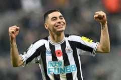 Miguel Almiron Signed Newcastle United FC Home Soccer Jersey (Beckett)