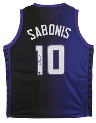 Domantas Sabonis Signed Sacramento Kings Jersey (Beckett) 2016 #11 Draft Pick