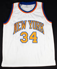 Charles Oakley Signed New York Knicks Jersey (JSA COA) All Star Power Forward