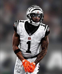 Ja'Marr Chase Signed Bengals Jersey (JSA COA) Cincinnati 1st Rnd Pick 2021 Draft