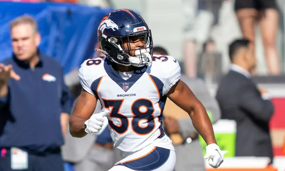 Jaleel McLaughlin Signed Denver Broncos Jersey (JSA COA) Ex Youngstown State R.B