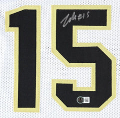 Zach Edey Signed Purdue Boilermakers Jersey (Beckett)2024 Grizzlies Top Draft Pk