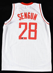 Alperen Sengun Signed Houston Rockets Jersey (Beckett) 2021 1st Round Draft Pk