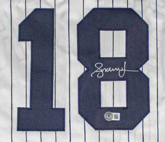 Andruw Jones Signed New York Yankees Jersey (Beckett) 10xGold Glove Award Winner