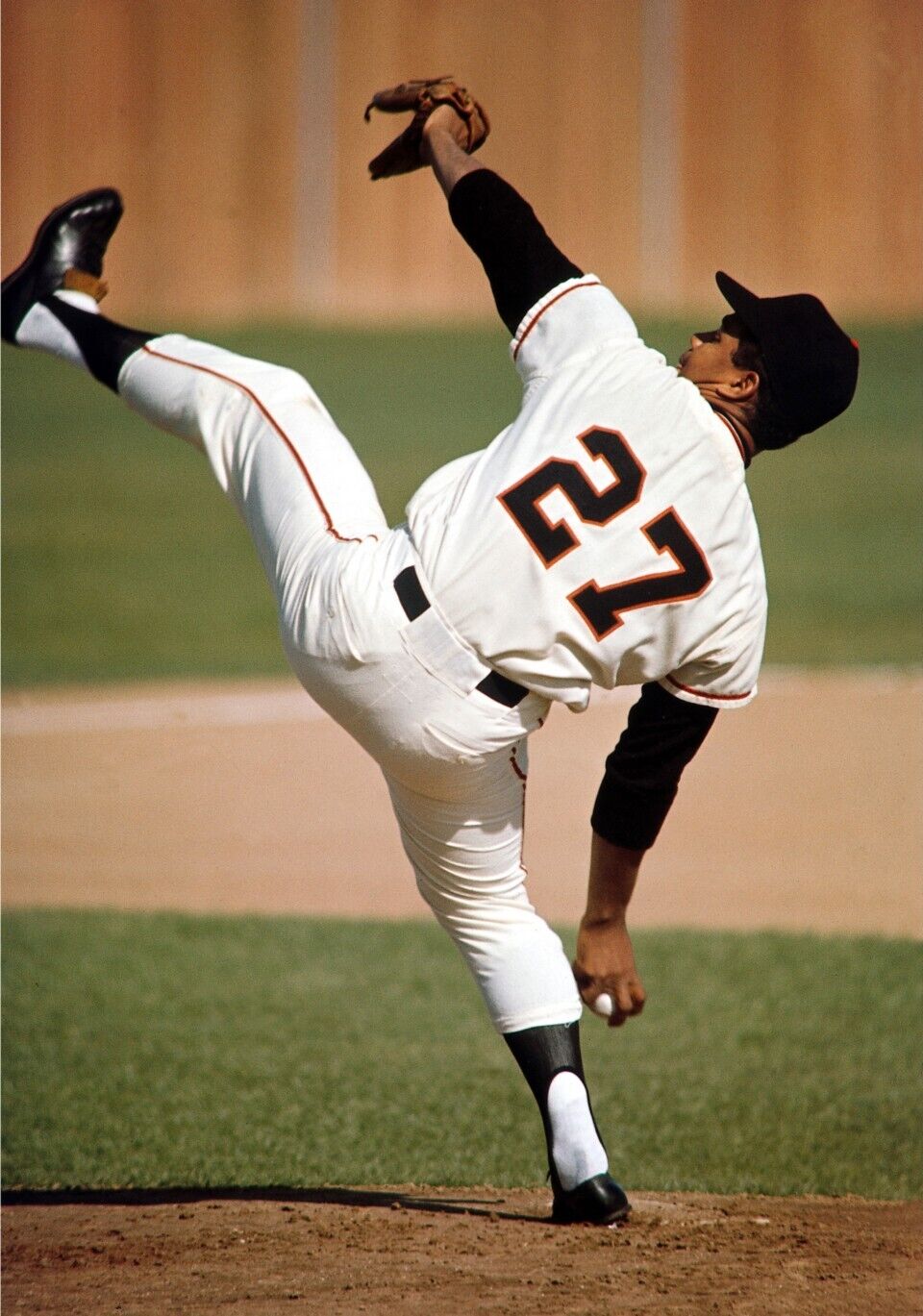 Juan Marichal Signed San Francisco Giants Jersey (Beckett) 1969 MLB ERA Leader
