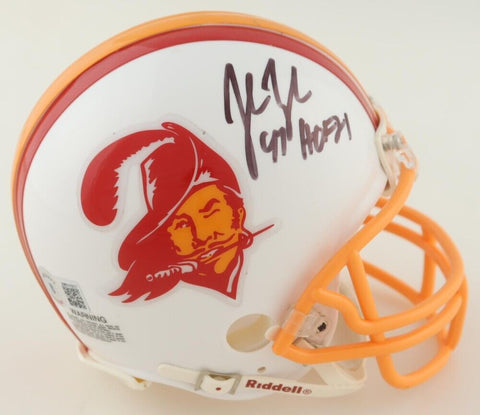 John Lynch Signed Tampa Bay Buccaneers Mini Helmet (Beckett) Super Bowl XXXVII