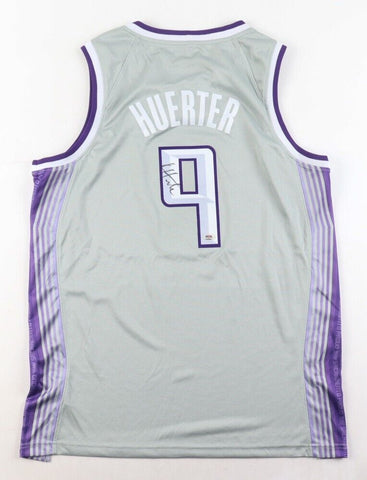 Kevin Huerter Signed Sacramento Kings Jersey (PSA) 1st Round Pick 2018 NBA Draft