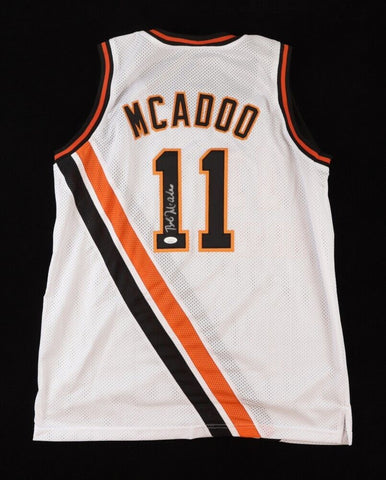 Bob McAdoo Signed Buffalo Braves Jersey (JSA COA) 1975 NBA MVP / 5xAll Star Ctr