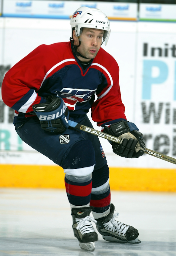 Jeremy Roenick Signed Team USA Jersey (Beckett COA) Playing career 1988–2009