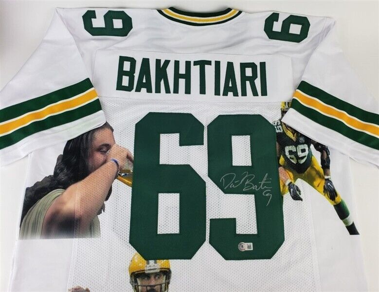 David Bakhtiari Signed Green Bay Packer Custom Photo Jersey