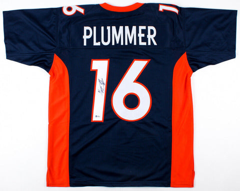 Jake Plummer Signed Denver Broncos Jersey (Beckett COA)2005 Pro Bowl Quarterback