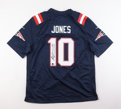Mac Jones Signed New England Patriots Nike Jersey (Beckett) 2021 1st Rnd Pick QB