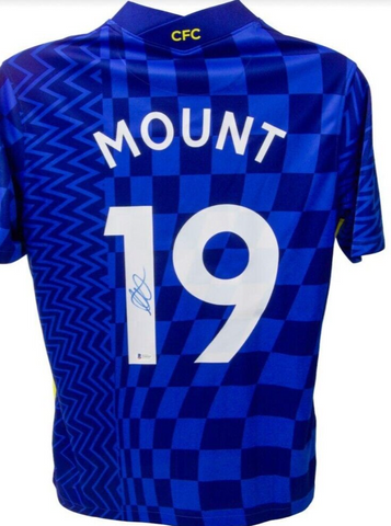 Mason Mount Signed Chelsea Football Club Jersey (Beckett)  Central Midfielder