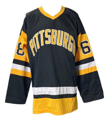 Jaromir Jagr Signed Penguins Jersey (Beckett) Pittsburgh 2xStanley Cup Champ R.W