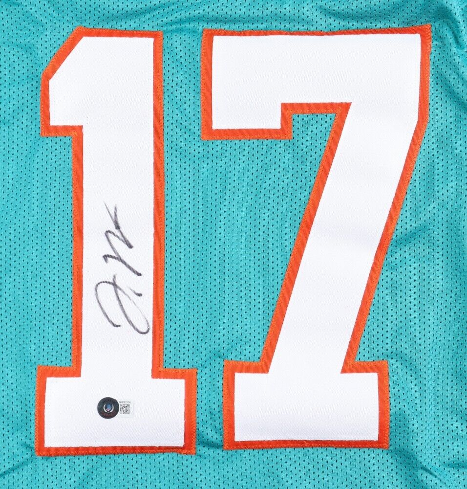 Jaylen Waddle Signed Miami Dolphins Jersey (Beckett) Ex-Alabama Wide Receiver