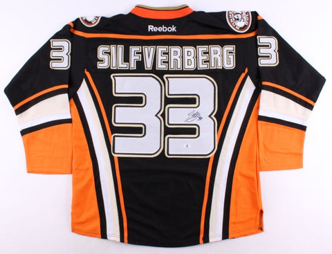 Jakob Silfverberg Signed Ducks Reebok NHL Style Jersey (Beckett COA) Anahiem RW