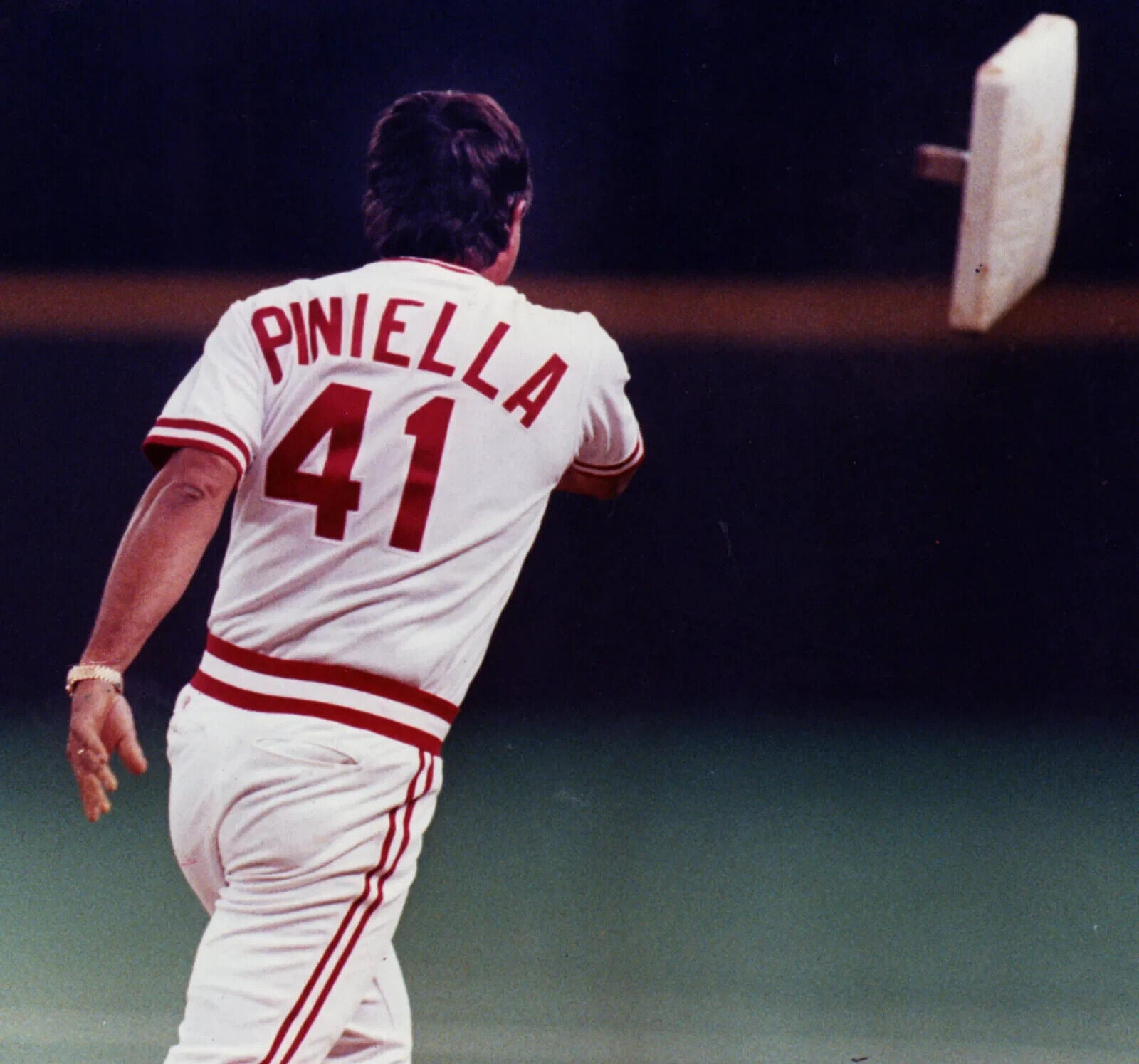 Lou Piniella Signed Jersey (JSA)