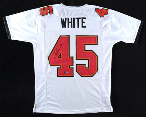 Devin White Signed Tampa Bay Buccaneers Jersey (Beckett Holo)#5 Overall pk 2019