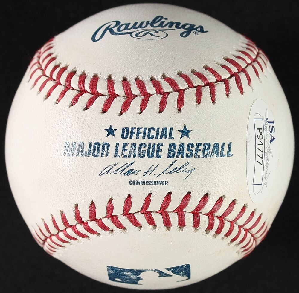 Brooks Robinson Signed OML Baseball (JSA COA) 2848 hits. Hall of Famer
