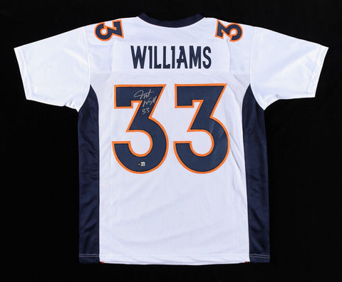 Javonte Williams Signed Denver Bronco White Jersey (Beckett Holo) 2021 2nd Rd Pk