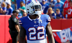 Damien Harris Signed Bills Jersey (Beckett) Buffalo's #1 Running Back 2023