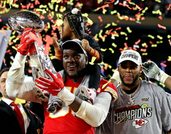 Frank Clark Signed Kansas City Chiefs Jersey "Super Bowl LIV Champ" (Beckett) LB
