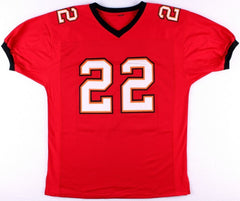 Doug Martin Signed Tampa Bay Buccaneers Jersey (Schwartz COA)