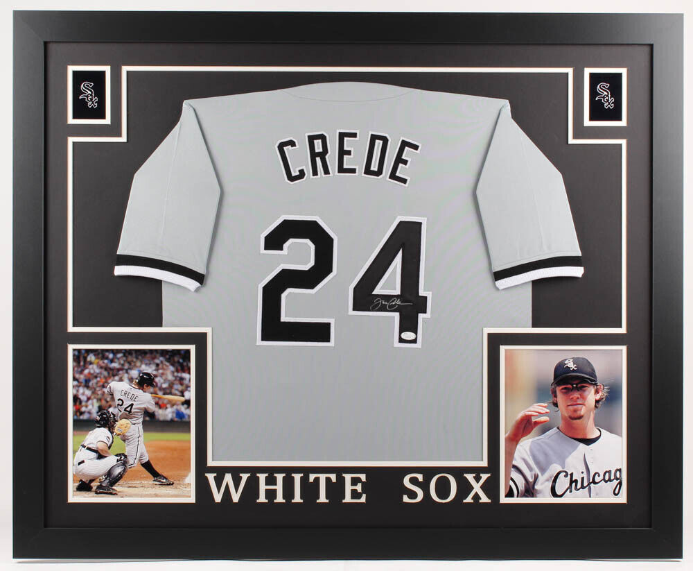 Joe Crede Signed Chicago White Sox 35x43 Framed Jersey (JSA COA)2005 W –