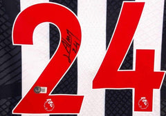 Miguel Almiron Signed Newcastle United F.C. Home Soccer Jersey (Beckett)
