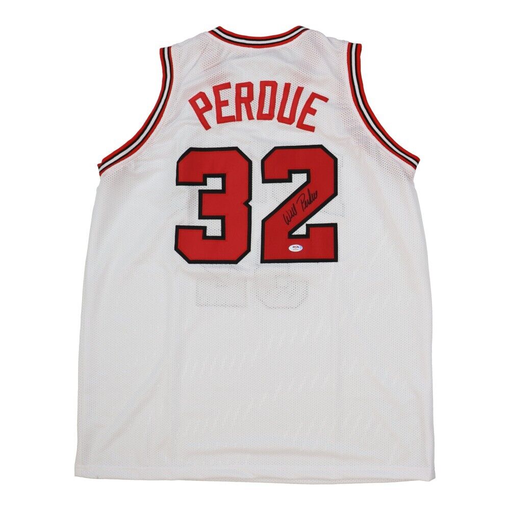 Will Perdue Signed Chicago Bulls Red Home Jersey (PSA) 4xNBA Champion –