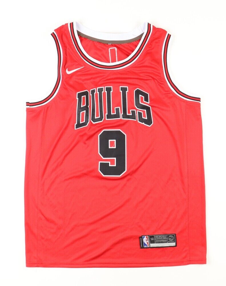 Nikola Vucevic Signed Chicago Bulls Jersey (PSA COA) 2xNBA All Star Center