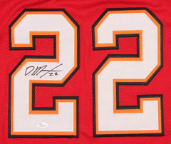 Doug Martin Signed Buccaneers Jersey (JSA) Holds Tampa Bay Rookie RB Ydge Record